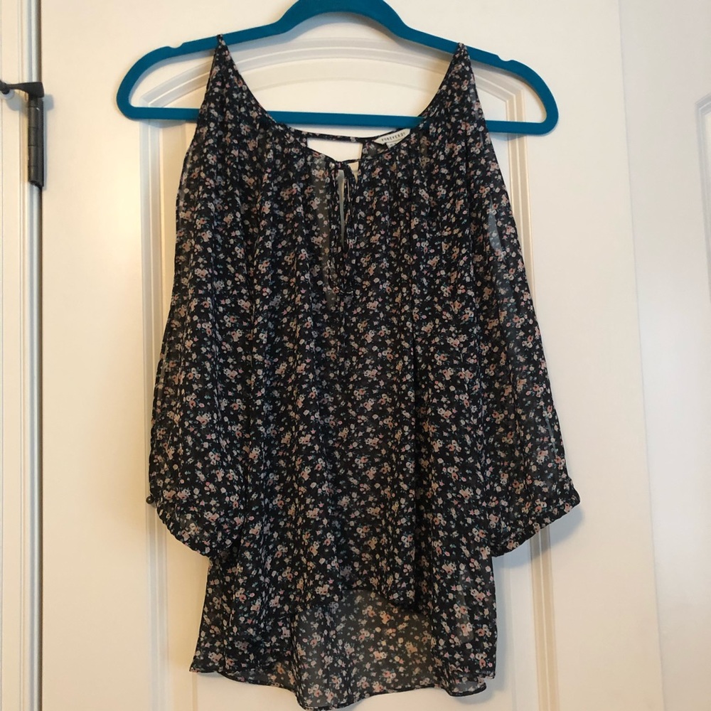 Forever 21 Floral Cold Shoulder Blouse